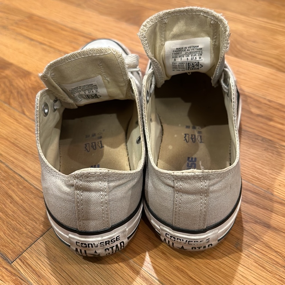 All Star Converse Chuck Taylor Canvas Light Grey Women’s Sneaker size 7 - Picture 2 of 5